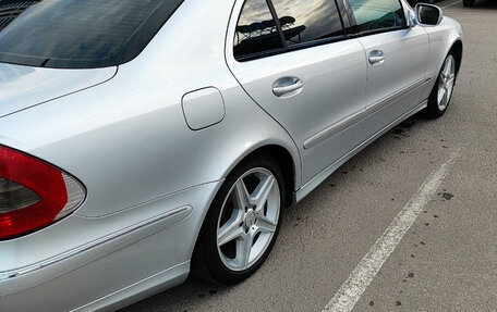 Mercedes-Benz E-Класс, 2007 год, 1 200 000 рублей, 4 фотография