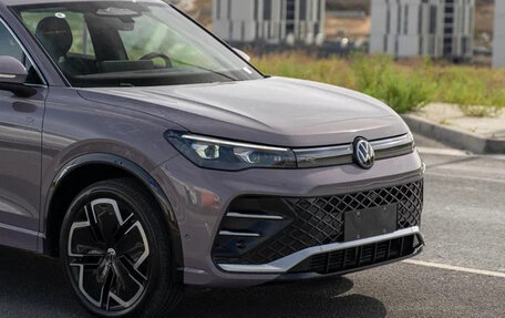 Volkswagen Tiguan, 2025 год, 4 530 000 рублей, 2 фотография