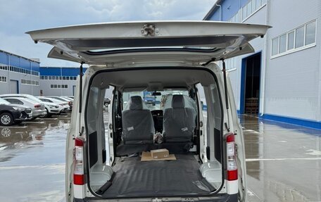 Toyota Lite Ace VI, 2020 год, 3 000 000 рублей, 13 фотография