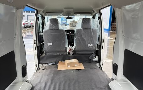 Toyota Lite Ace VI, 2020 год, 3 000 000 рублей, 14 фотография
