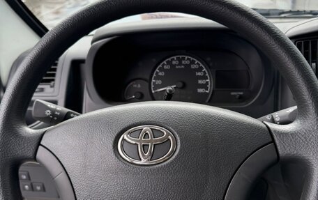 Toyota Lite Ace VI, 2020 год, 3 000 000 рублей, 9 фотография