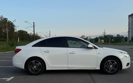 Chevrolet Cruze II, 2012 год, 860 000 рублей, 6 фотография