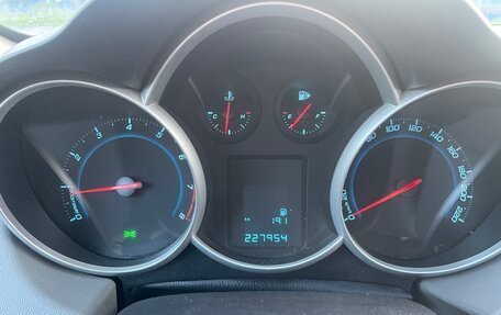 Chevrolet Cruze II, 2012 год, 860 000 рублей, 12 фотография
