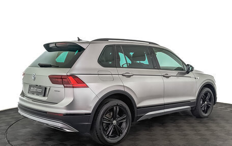 Volkswagen Tiguan II, 2019 год, 2 050 000 рублей, 5 фотография