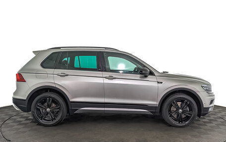 Volkswagen Tiguan II, 2019 год, 2 050 000 рублей, 4 фотография