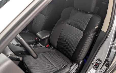 Mitsubishi Outlander III рестайлинг 3, 2019 год, 2 100 000 рублей, 20 фотография