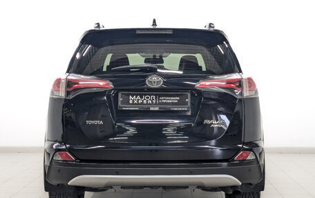 Toyota RAV4, 2017 год, 2 000 000 рублей, 6 фотография