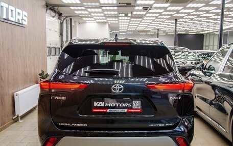 Toyota Highlander, 2024 год, 6 300 000 рублей, 4 фотография
