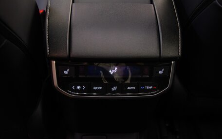 Toyota Highlander, 2024 год, 6 300 000 рублей, 27 фотография