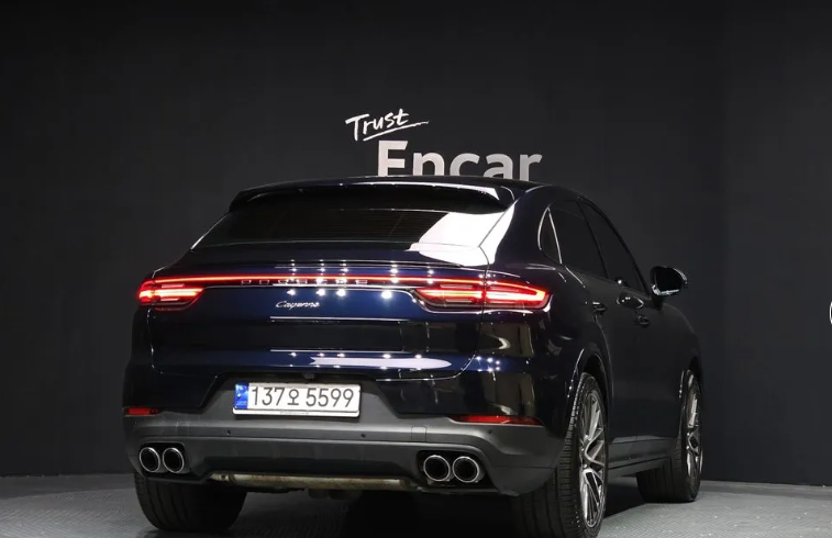 Porsche Cayenne Coupe I, 2023 год, 9 490 000 рублей, 4 фотография
