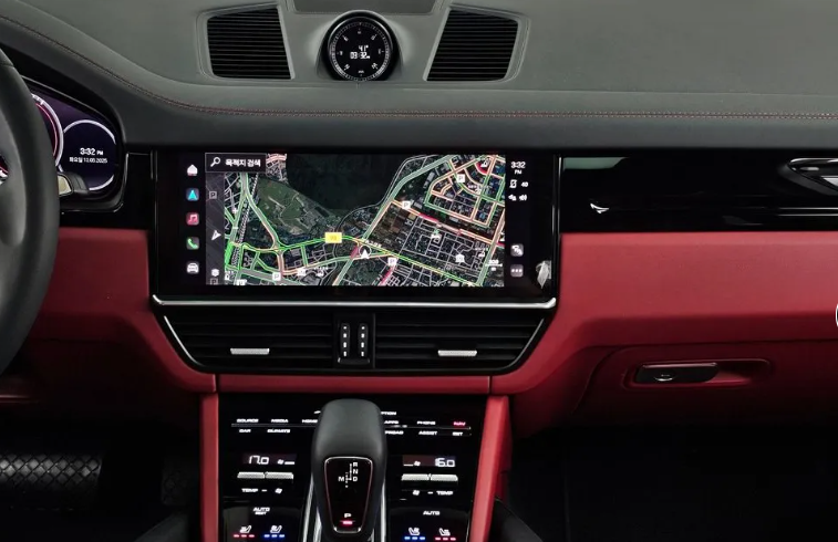 Porsche Cayenne Coupe I, 2023 год, 9 490 000 рублей, 14 фотография