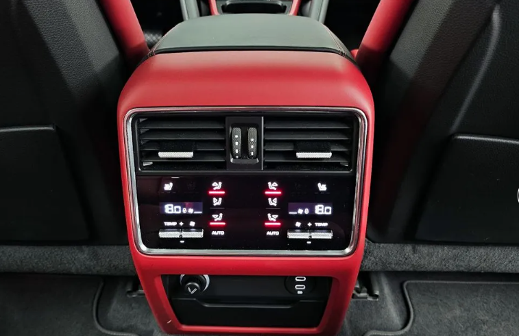 Porsche Cayenne Coupe I, 2023 год, 9 490 000 рублей, 18 фотография
