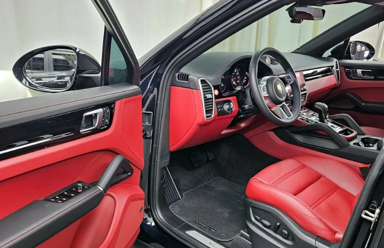 Porsche Cayenne Coupe I, 2023 год, 9 490 000 рублей, 10 фотография