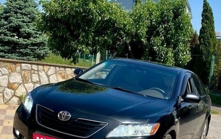 Toyota Camry, 2006 год, 1 100 000 рублей, 1 фотография