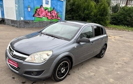 Opel Astra H, 2007 год, 530 000 рублей, 1 фотография