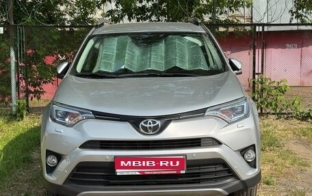 Toyota RAV4, 2019 год, 2 990 000 рублей, 1 фотография