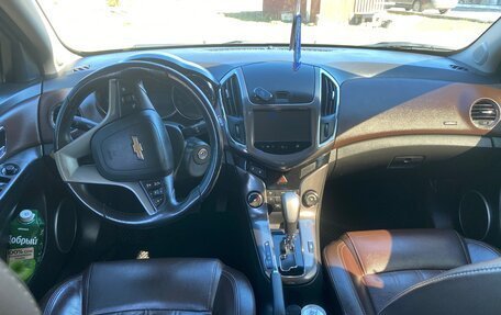 Chevrolet Cruze II, 2014 год, 820 000 рублей, 10 фотография