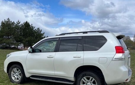 Toyota Land Cruiser Prado 150 рестайлинг 2, 2013 год, 2 450 000 рублей, 4 фотография