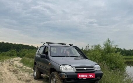 Chevrolet Niva I рестайлинг, 2006 год, 230 000 рублей, 3 фотография