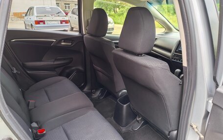 Honda Fit III, 2019 год, 1 150 000 рублей, 15 фотография