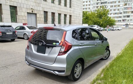 Honda Fit III, 2019 год, 1 150 000 рублей, 4 фотография