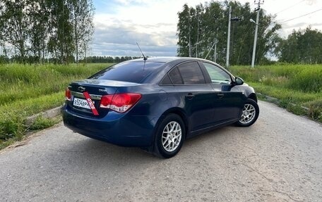 Chevrolet Cruze II, 2011 год, 670 000 рублей, 4 фотография