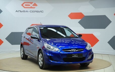 Hyundai Solaris II рестайлинг, 2011 год, 590 000 рублей, 3 фотография