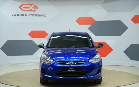 Hyundai Solaris II рестайлинг, 2011 год, 590 000 рублей, 2 фотография
