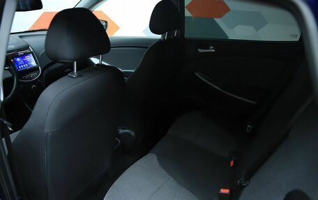 Hyundai Solaris II рестайлинг, 2011 год, 590 000 рублей, 11 фотография