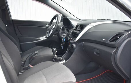 Hyundai Solaris II рестайлинг, 2013 год, 699 000 рублей, 10 фотография