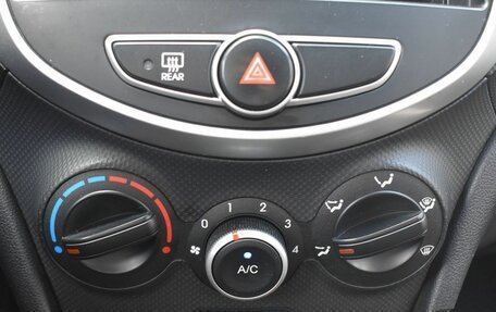 Hyundai Solaris II рестайлинг, 2013 год, 699 000 рублей, 15 фотография