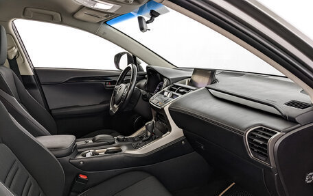 Lexus NX I, 2016 год, 2 640 000 рублей, 13 фотография