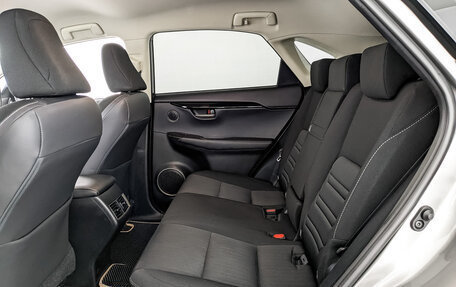 Lexus NX I, 2016 год, 2 640 000 рублей, 18 фотография