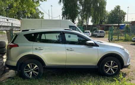 Toyota RAV4, 2019 год, 2 990 000 рублей, 3 фотография