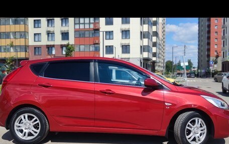 Hyundai Solaris II рестайлинг, 2013 год, 850 000 рублей, 5 фотография