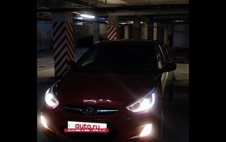 Hyundai Solaris II рестайлинг, 2013 год, 850 000 рублей, 16 фотография