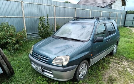 Toyota Raum I, 1998 год, 199 000 рублей, 2 фотография