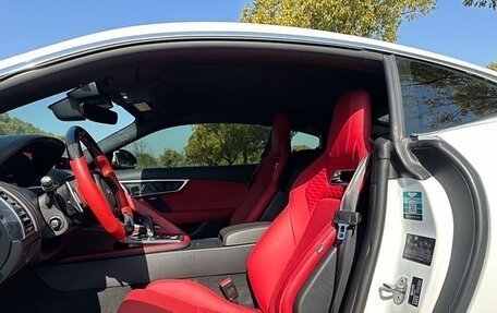 Jaguar F-Type I рестайлинг 2, 2021 год, 4 990 000 рублей, 5 фотография