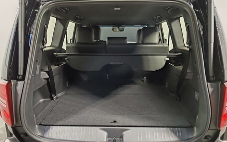 Toyota Land Cruiser Prado, 2024 год, 9 990 000 рублей, 10 фотография