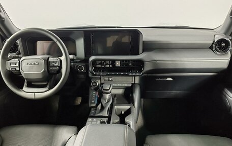Toyota Land Cruiser Prado, 2024 год, 9 990 000 рублей, 14 фотография