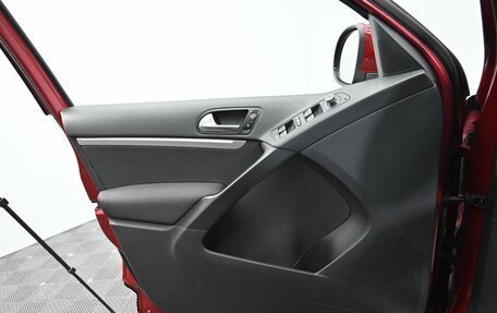 Volkswagen Tiguan I, 2011 год, 955 000 рублей, 6 фотография