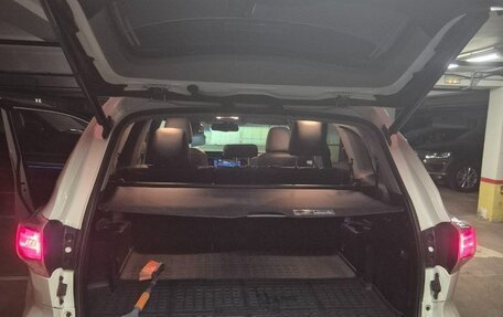 Toyota Highlander III, 2015 год, 2 800 000 рублей, 34 фотография