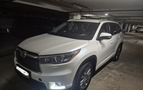 Toyota Highlander III, 2015 год, 2 800 000 рублей, 22 фотография