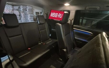 Toyota Highlander III, 2015 год, 2 800 000 рублей, 25 фотография