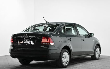 Volkswagen Polo VI (EU Market), 2017 год, 895 000 рублей, 4 фотография