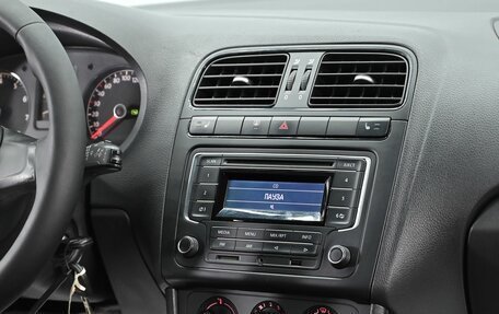 Volkswagen Polo VI (EU Market), 2017 год, 895 000 рублей, 9 фотография