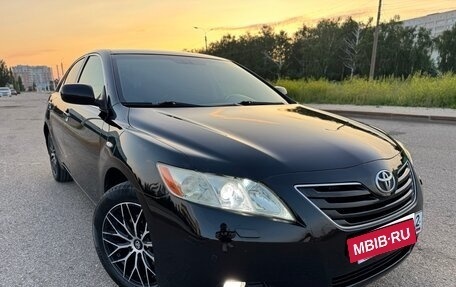 Toyota Camry, 2008 год, 1 280 000 рублей, 2 фотография