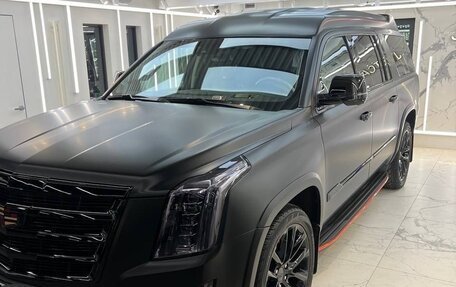 Cadillac Escalade IV, 2019 год, 12 000 000 рублей, 2 фотография