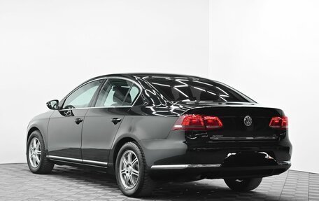 Volkswagen Passat B7, 2012 год, 865 000 рублей, 3 фотография