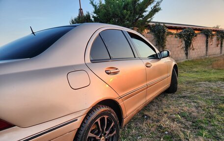 Mercedes-Benz C-Класс, 2001 год, 800 000 рублей, 3 фотография